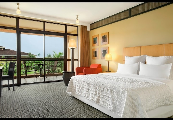 Ibom Hotels & Golf Resort, Nwaniba Road, Uyo, Akwa Ibom State. For Easy Bookings And Reservations, Please Contact Our Cloza App Representative On Call And Watsapp. Details Below