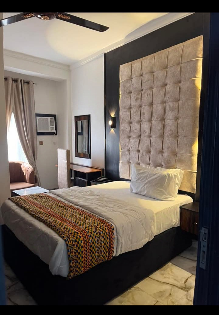TRANQUILITY HOTELS, 2 OTU STREET, NUNG OKU, OFF AKA ROAD, UYO, AKWA IBOM STATE. For Easy Bookings And Reservations, Please Contact Our Cloza App Representative On Call And Watsapp. Details Below