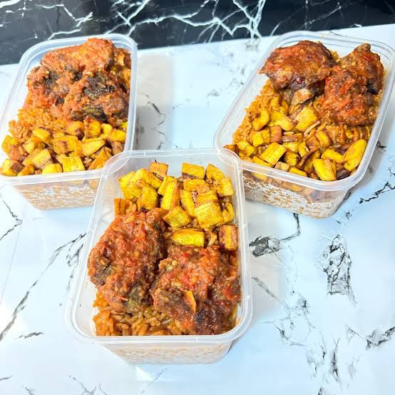 Special Order. Use the Whatapp Icon to tell us how u want your food/bole served