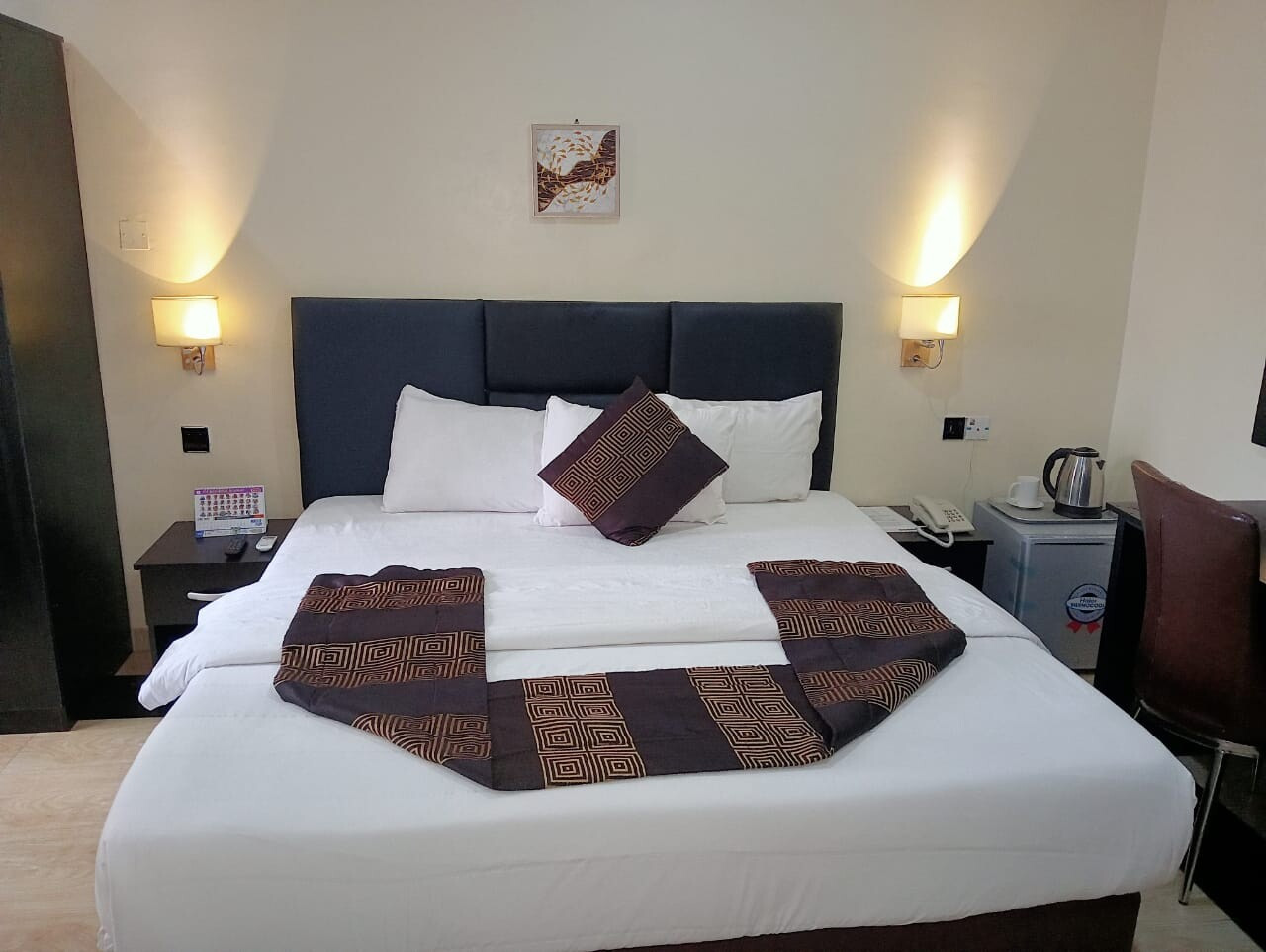 FRESH SPRING HOTEL AND TOWERS, NO 49 AKPA UBE STREET, OFF IBB WAY, UYO. For Easy Bookings And Reservations, Please Contact Our Cloza App Representative On Call And Watsapp. Details Below